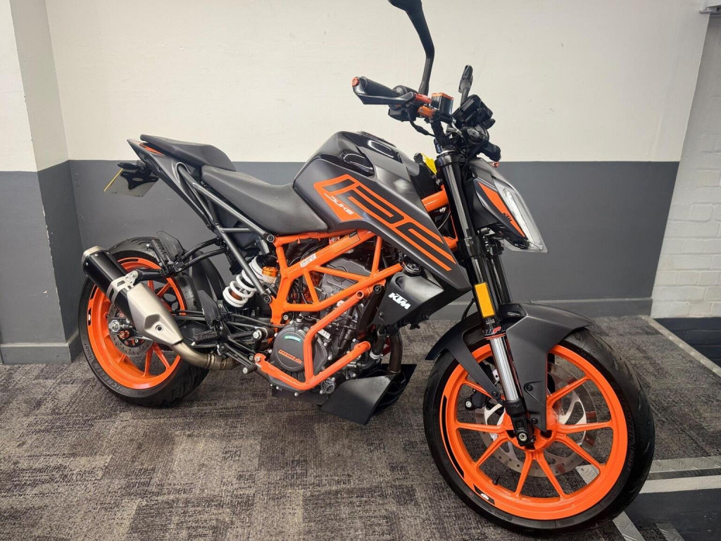 KTM 125 DUKE