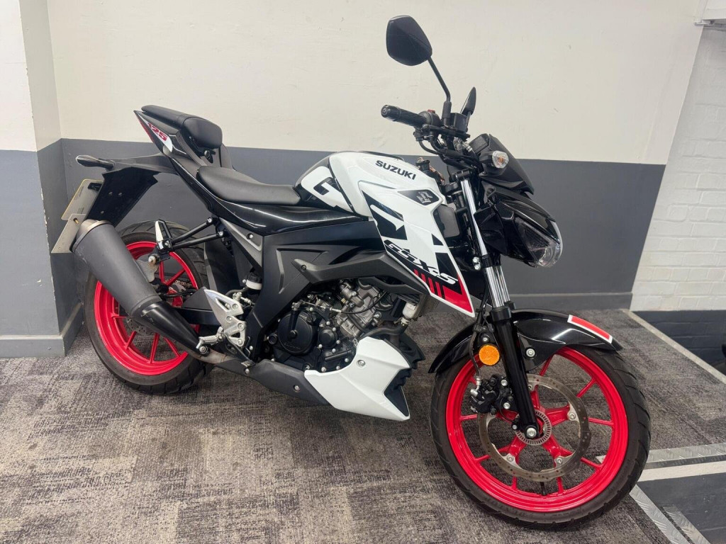 SUZUKI GSX-S125
