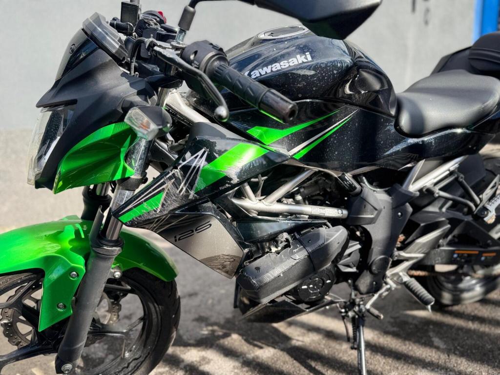KAWASAKI Z125