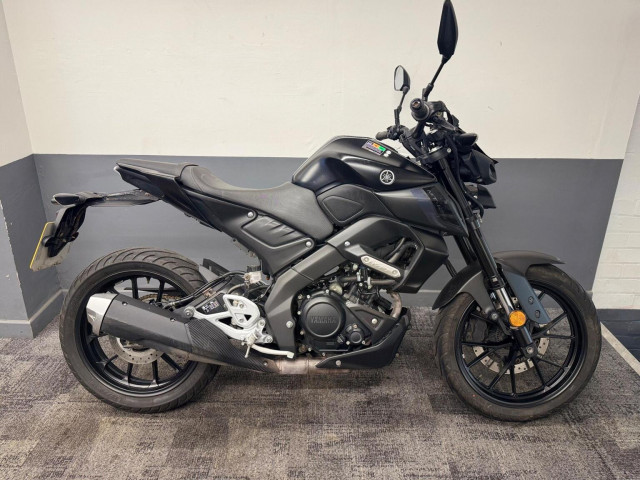 YAMAHA MT-125