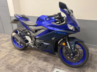 YAMAHA R3