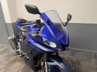 YAMAHA R3