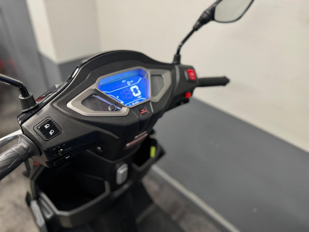 LEXMOTO OCR 125