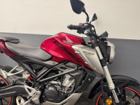 HONDA CB125R