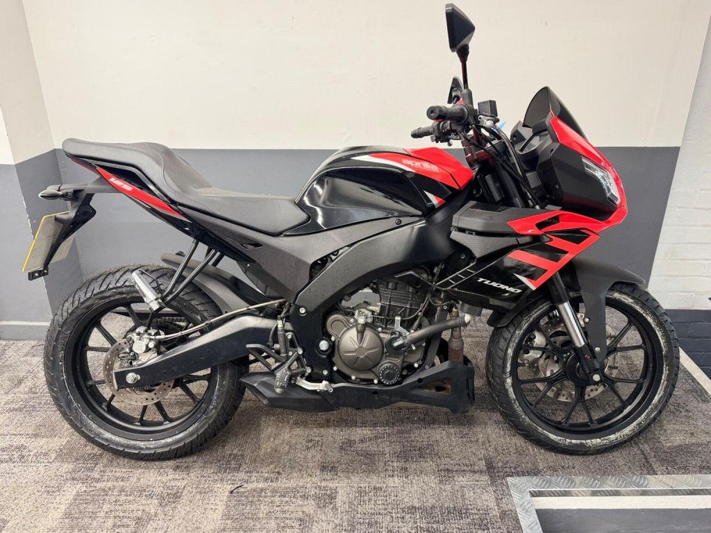 APRILIA Tuono 125