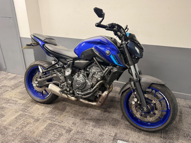 YAMAHA MT-07