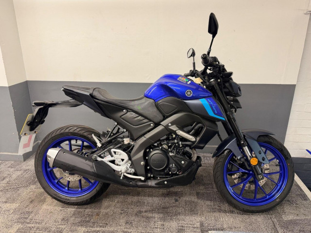 YAMAHA MT-125