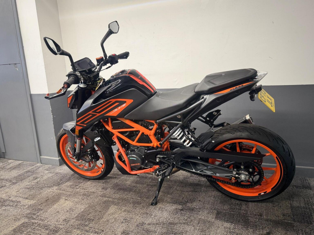 KTM 125 DUKE