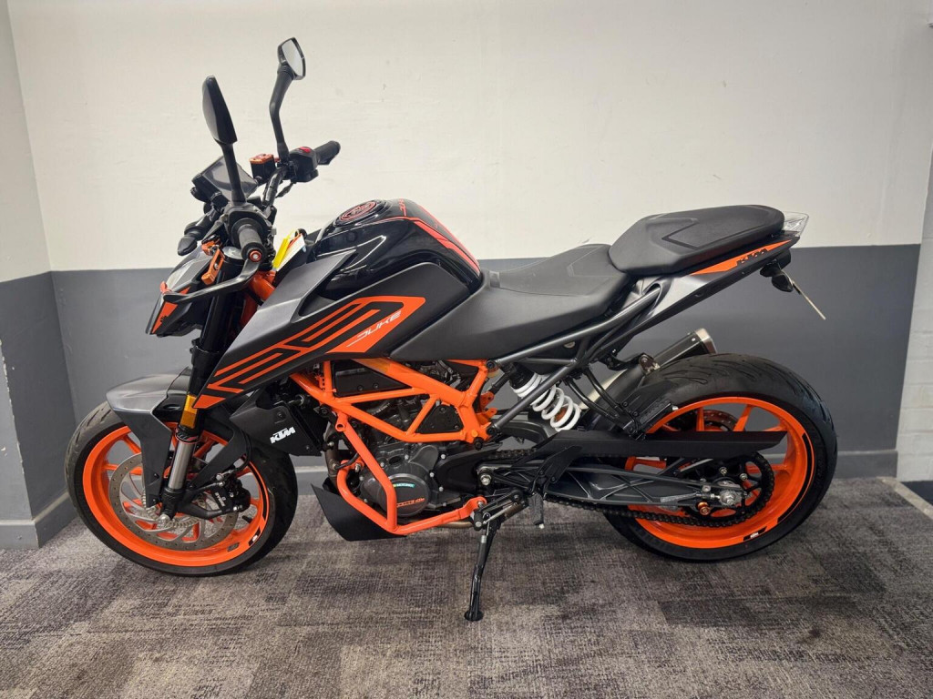 KTM 125 DUKE