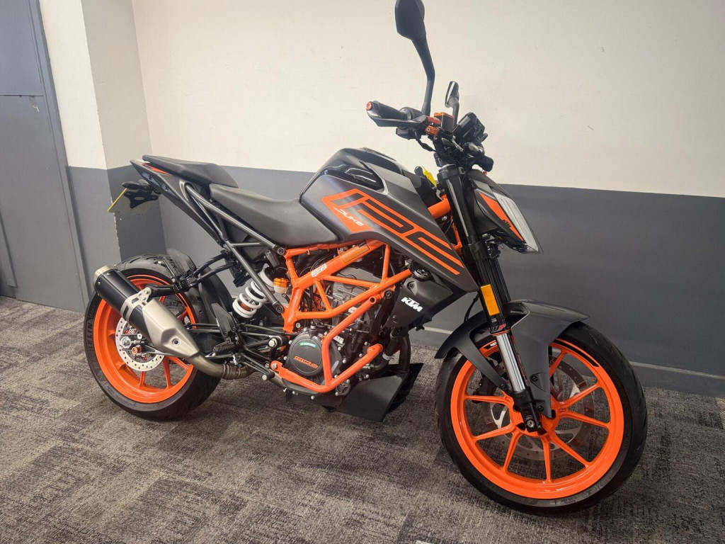 KTM 125 DUKE