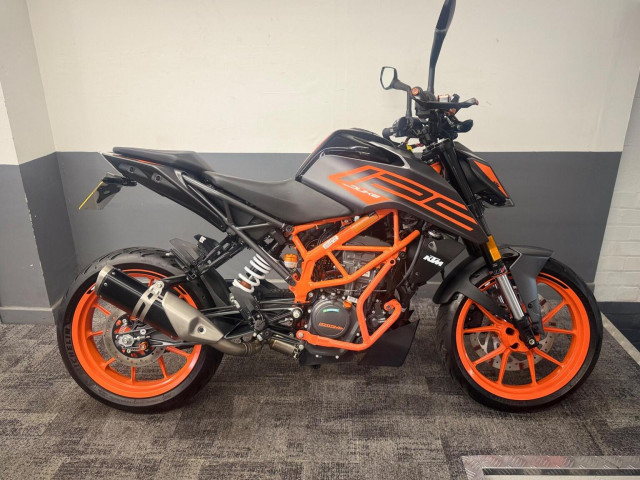 KTM 125 DUKE