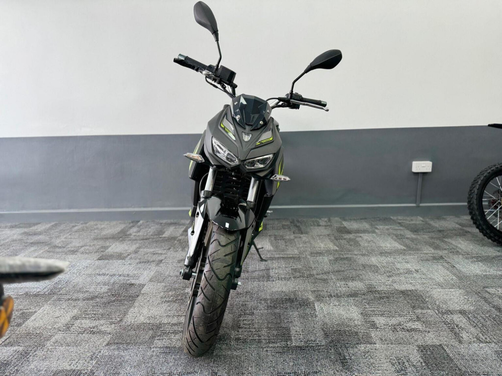 YAMASAKI MB 50-10 PHANTOM