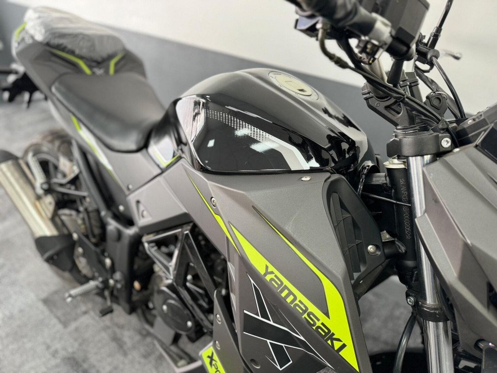 YAMASAKI MB 50-10 PHANTOM