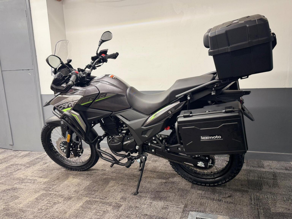 LEXMOTO CARRERA 125
