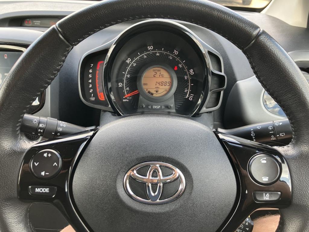 TOYOTA AYGO
