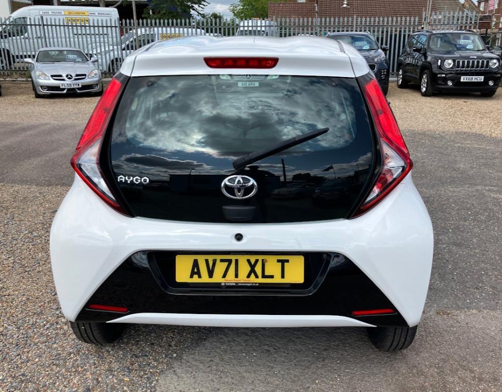 TOYOTA AYGO
