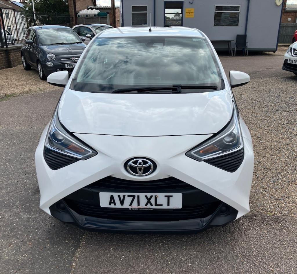 TOYOTA AYGO