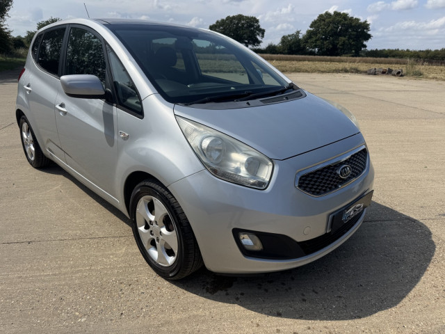 KIA VENGA