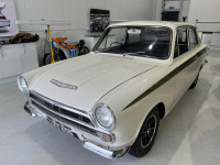 FORD CORTINA