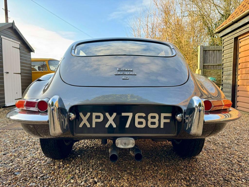 JAGUAR E-TYPE