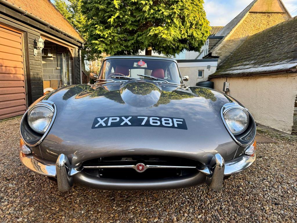 JAGUAR E-TYPE