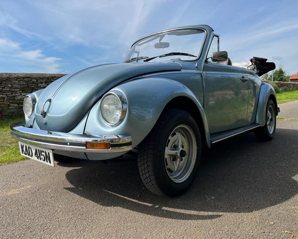 VOLKSWAGEN BEETLE