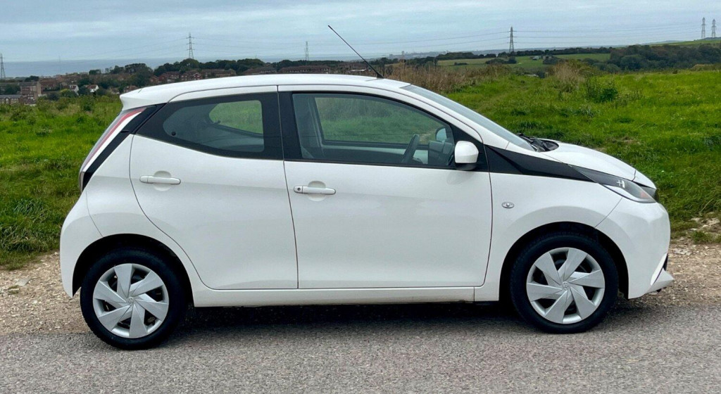 TOYOTA AYGO