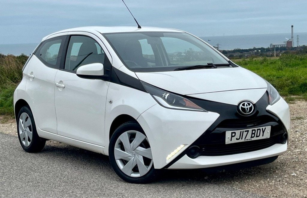 TOYOTA AYGO