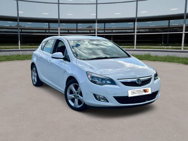 VAUXHALL ASTRA