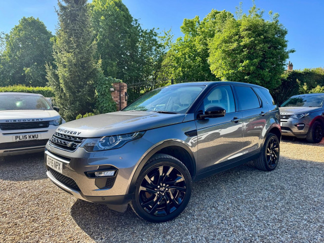 LAND ROVER DISCOVERY SPORT 2.2 SD4 HSE BLACK - PERFECT HISTORY !!