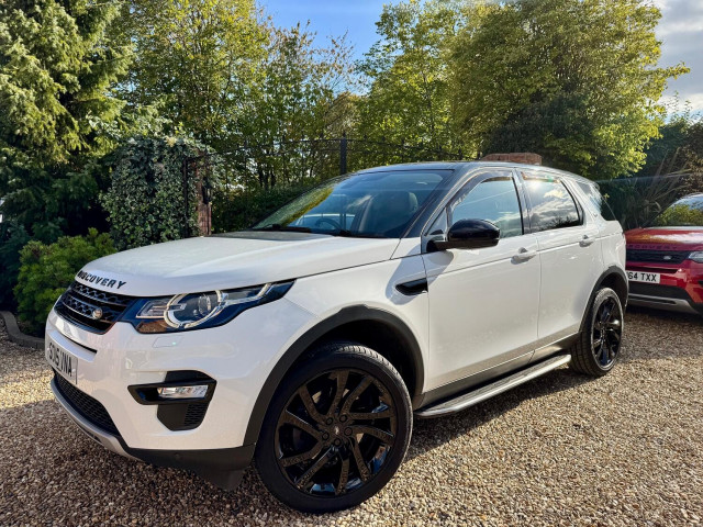 LAND ROVER DISCOVERY SPORT 2.2 SD4 HSE - BLACK
