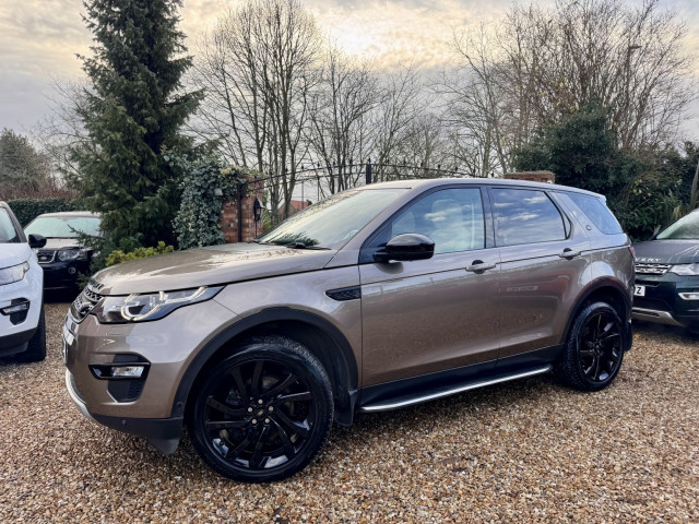 LAND ROVER DISCOVERY SPORT 2.2 SD4 HSE Luxury - BLACK PK - 20'S