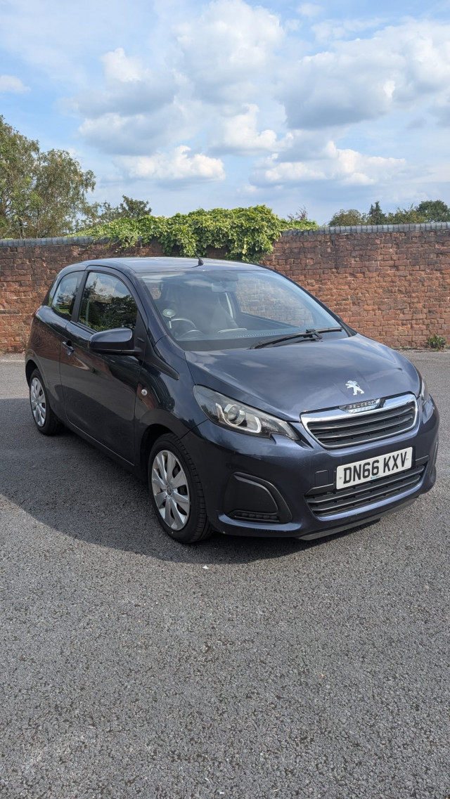 PEUGEOT 108 1.0 Active