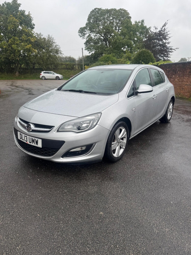 VAUXHALL ASTRA 1.6 16v SRi