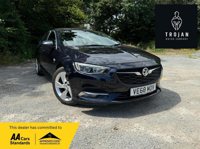 VAUXHALL INSIGNIA