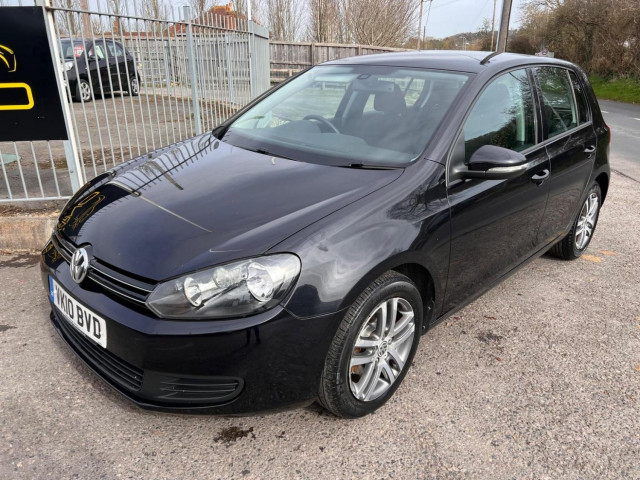 VOLKSWAGEN GOLF 1.6 TDI SE Euro 5 5dr