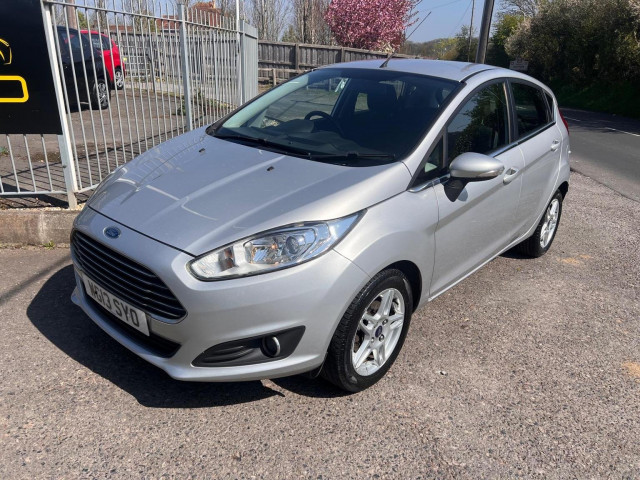 FORD FIESTA 1.5 TDCi Zetec Euro 5 5dr