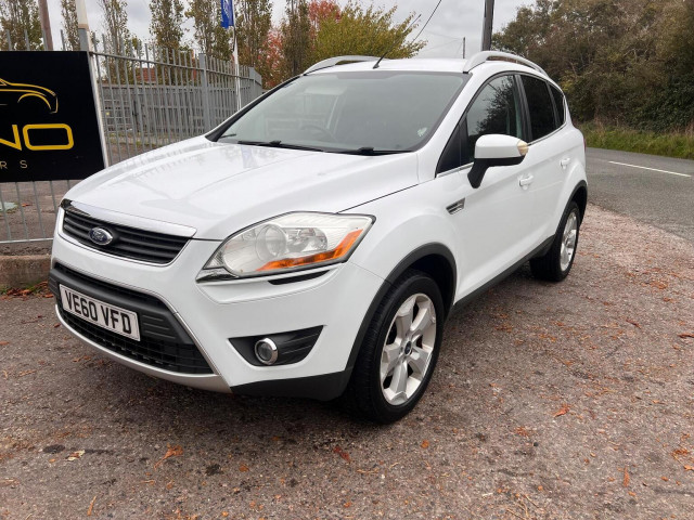 FORD KUGA 2.0 TDCi Zetec 2WD Euro 5 5dr
