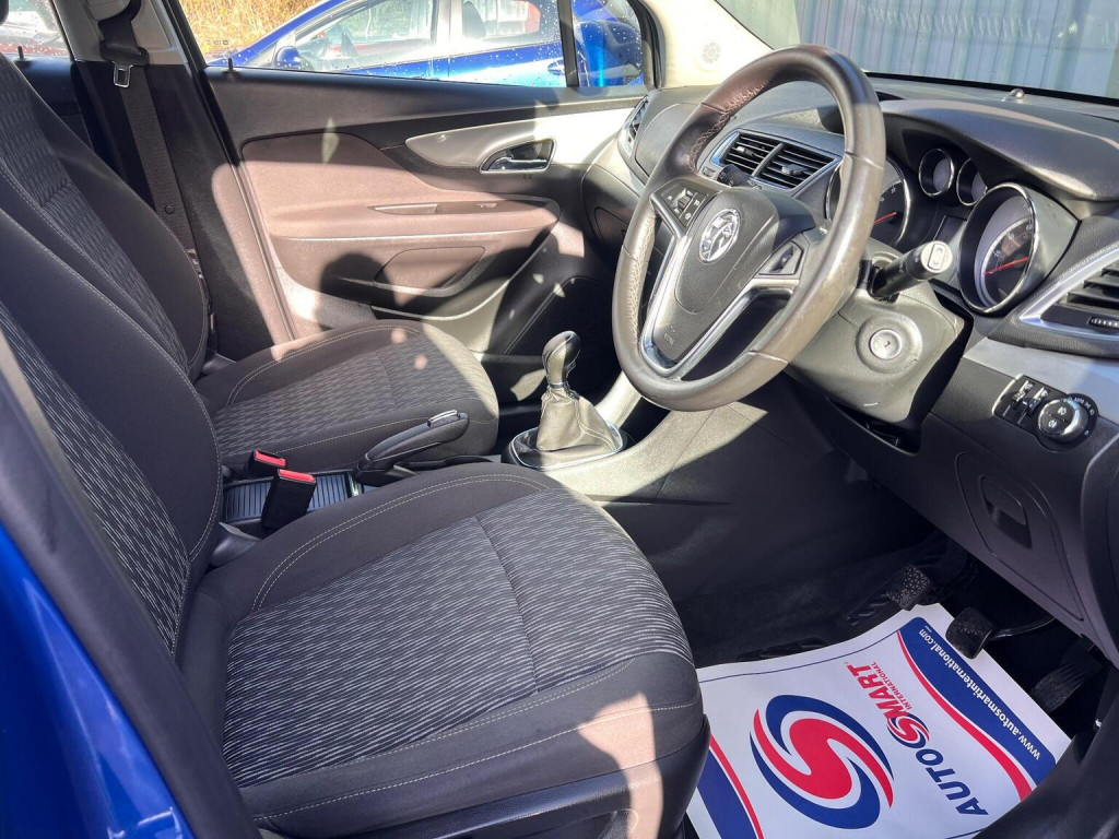 VAUXHALL MOKKA