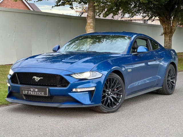 FORD MUSTANG