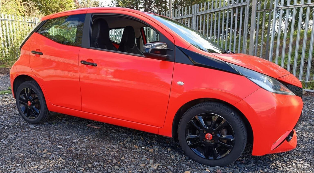 TOYOTA AYGO 1.0 VVT-i x-cite Euro 5 5dr Euro 5