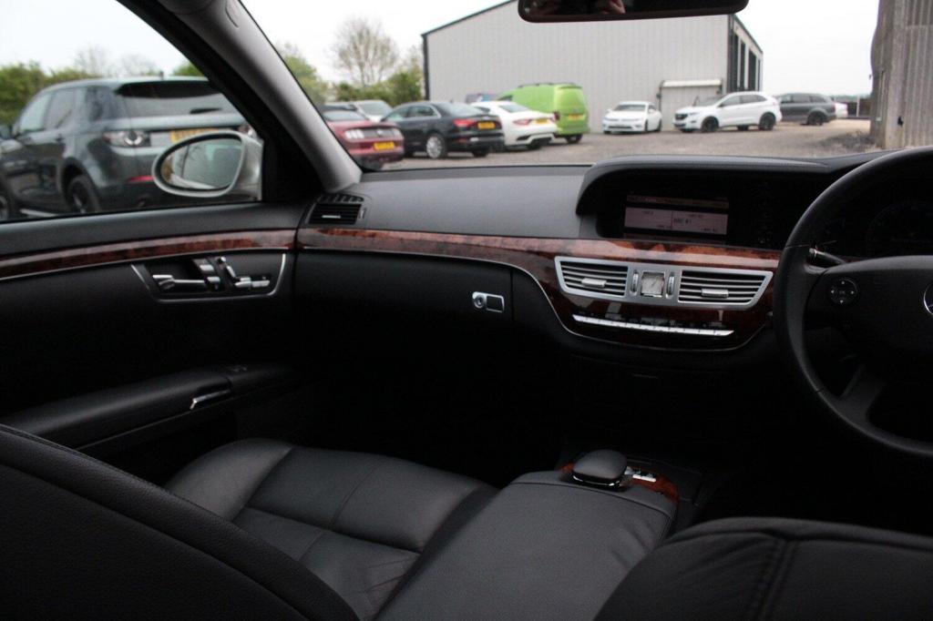 MERCEDES-BENZ S CLASS