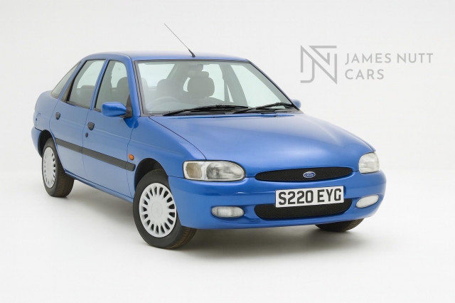 FORD ESCORT