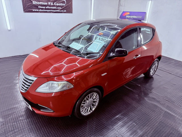 CHRYSLER YPSILON