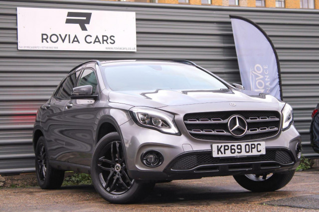 MERCEDES-BENZ GLA CLASS