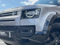 LAND ROVER DEFENDER 110