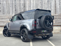 LAND ROVER DEFENDER 110
