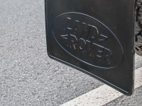 LAND ROVER DEFENDER 90