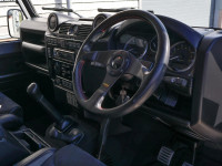 LAND ROVER DEFENDER 90