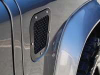 LAND ROVER DEFENDER 90